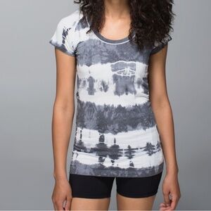 Lululemon Run: Swiftly Tech Short Sleeve Scoop Tie Dye Top | Heathered Black | S